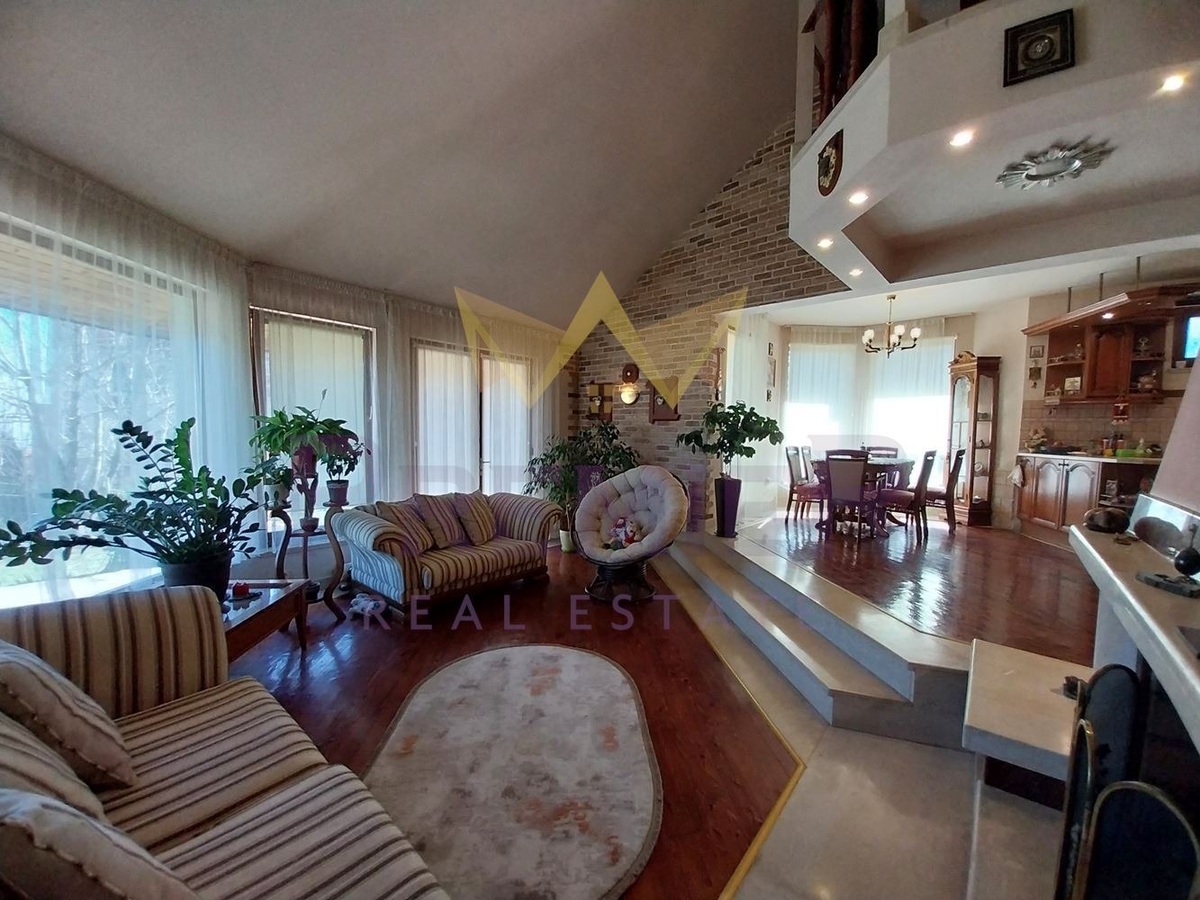 Продава КЪЩА, гр. Варна, Виница, снимка 2 - Къщи - 50187567