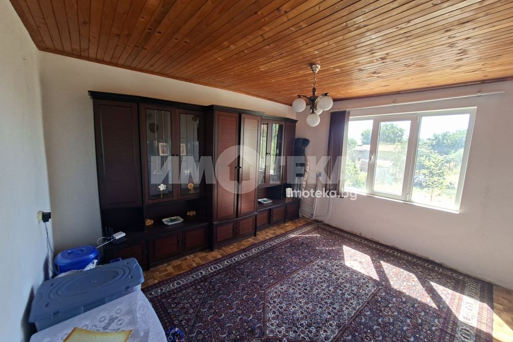 Продава КЪЩА, с. Ясно поле, област Пловдив, снимка 15 - Къщи - 55998343