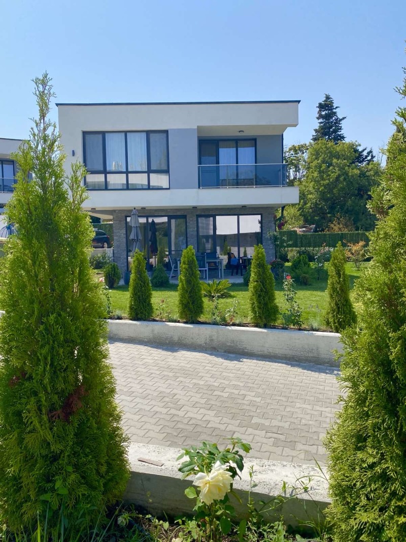 Продава КЪЩА в област Бургас, гр. Ахтопол - 151 кв.м / 315 000 € » 616 086.45 лв., ПРОГРЕСПРОПЪРТИ ЕООД