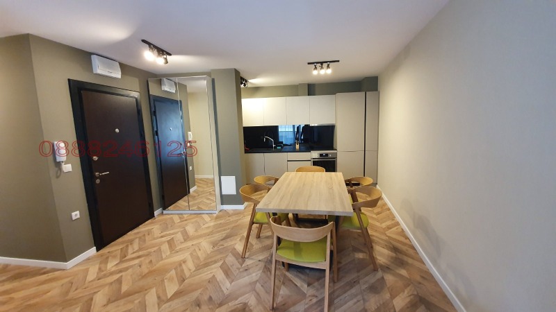 Продава 3-СТАЕН, гр. Варна, Център, снимка 2 - Апартаменти - 52785119