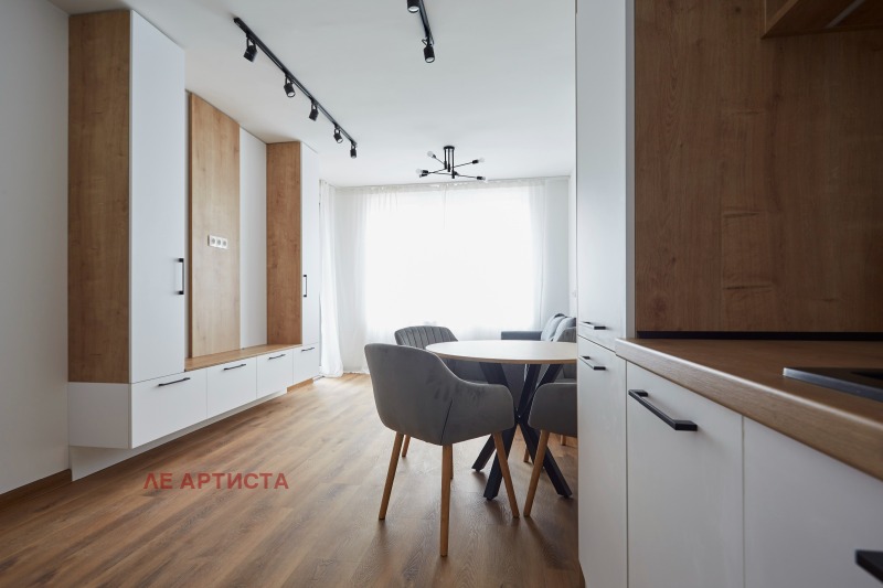 Продава 2-СТАЕН, гр. София, Малинова долина, снимка 2 - Апартаменти - 53463451