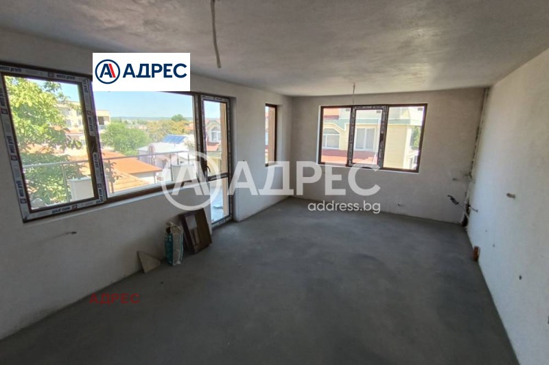 Te koop  1 slaapkamer Razgrad , Tsentar , 88 m² | 22408940 - afbeelding [9]