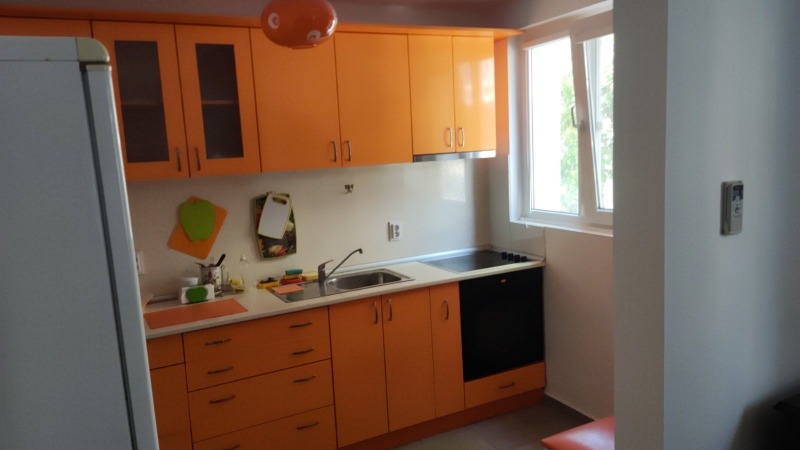 Продава 3-СТАЕН, гр. Варна, Гръцка махала, снимка 2 - Апартаменти - 52401722