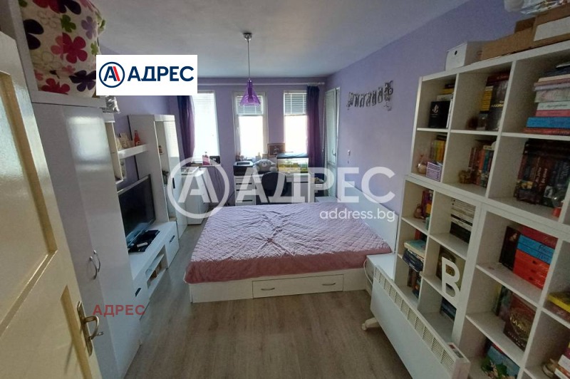 Продава 3-СТАЕН, гр. Варна, Окръжна болница-Генерали, снимка 2 - Апартаменти - 53094578