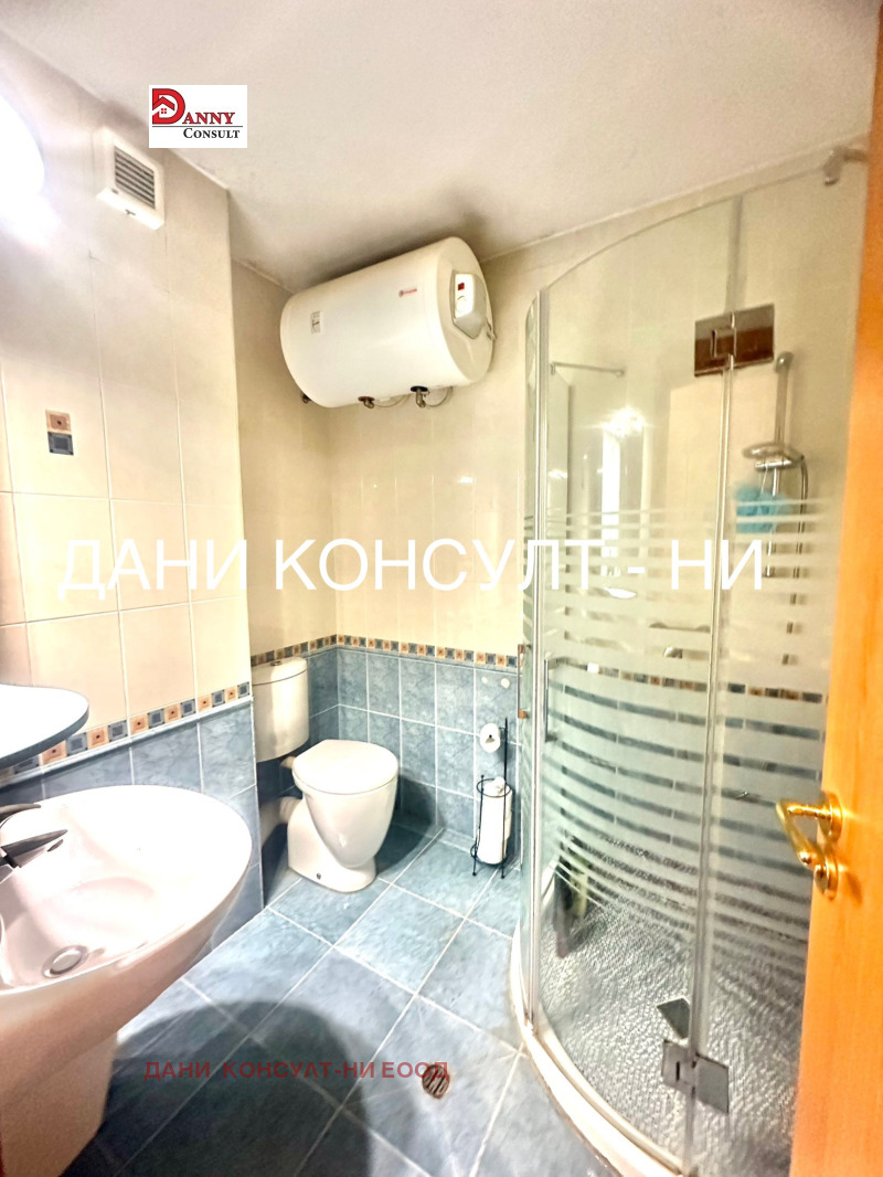 Продава МНОГОСТАЕН, гр. Велико Търново, Център, снимка 12 - Aпартаменти - 49368775