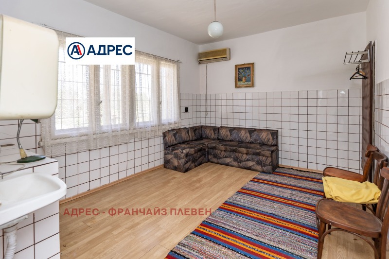 Продава  Къща област Плевен , с. Въбел , 160 кв.м | 54595074 - изображение [6]