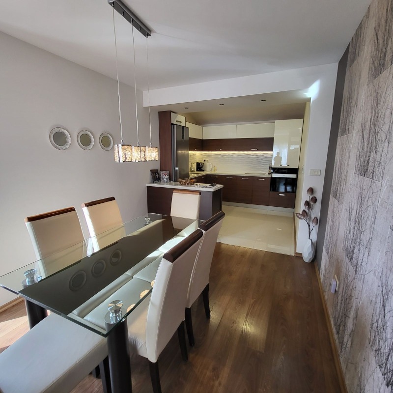 Продава КЪЩА, град Варна, Изгрев • 550000 € • 83279164 — Holmes.bg