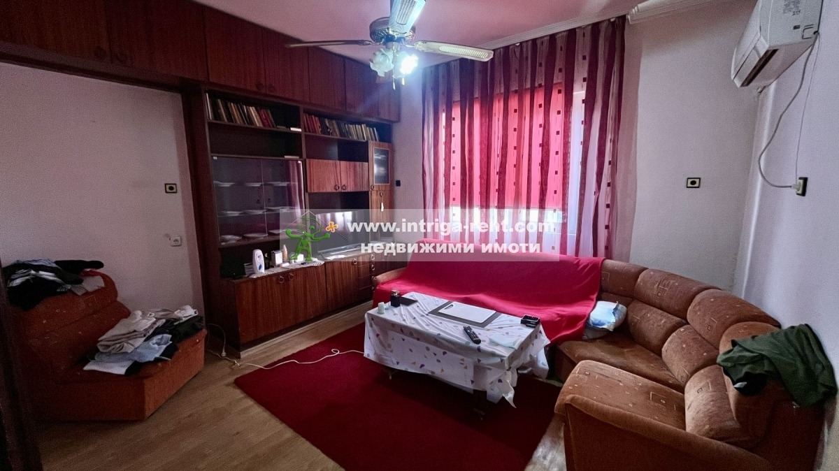 Продава 2-СТАЕН, гр. Хасково, Училищни, снимка 5 - Апартаменти - 54355600