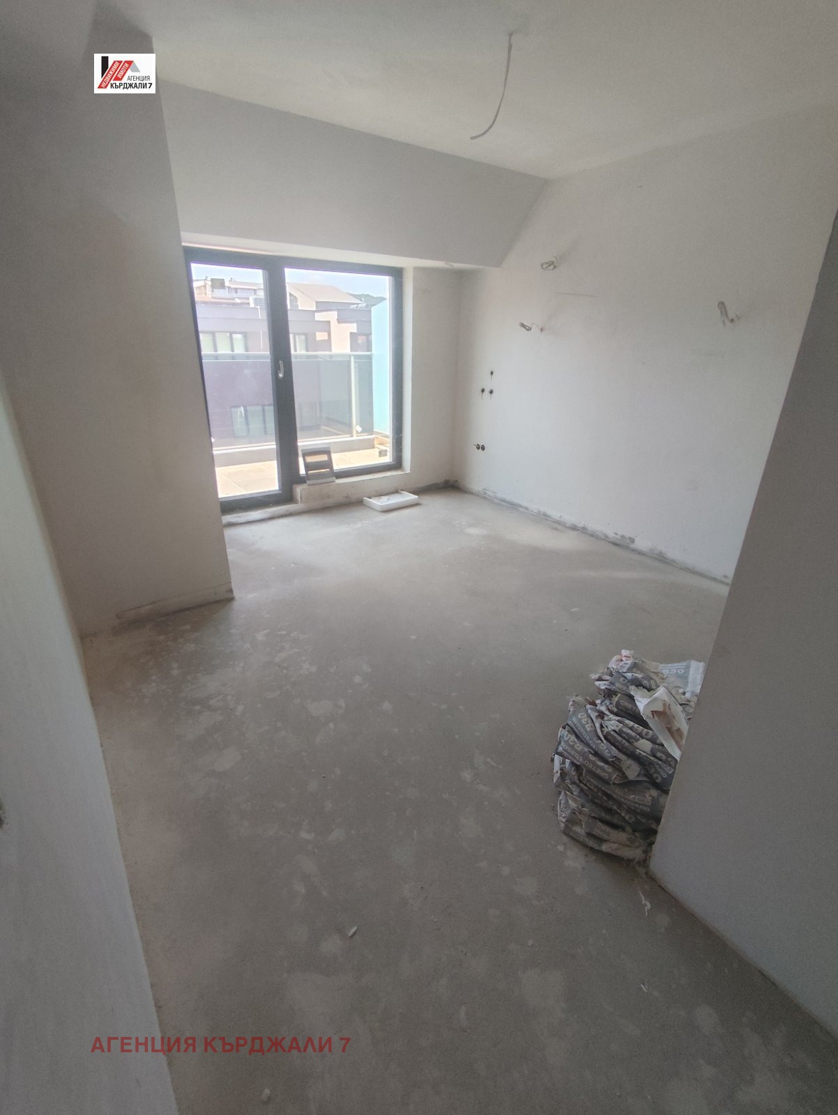 Продава 3-СТАЕН, гр. Кърджали, Възрожденци, снимка 3 - Апартаменти - 55553937