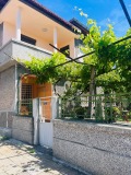 Продава КЪЩА, гр. Луковит, област Ловеч, снимка 2