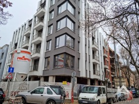 Продажба на едностайни апартаменти в град Перник - изображение 1 