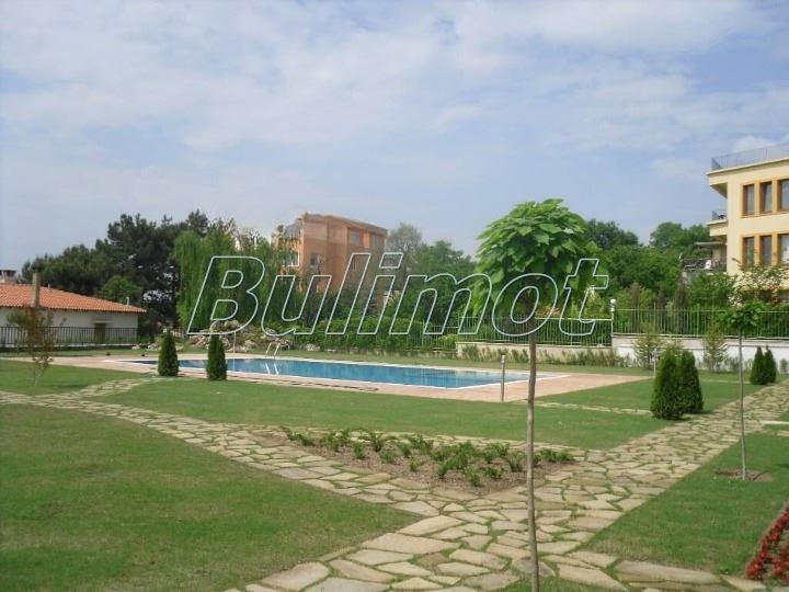 En venta  1 dormitorio Varna , Sveti Nikola , 61 metros cuadrados | 59199992 - imagen [8]