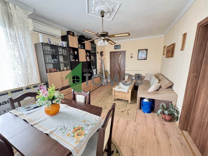 Myytävänä  2 makuuhuonetta Šumen , Dobrudžanski , 75 neliömetriä | 78034746 - kuva [2]