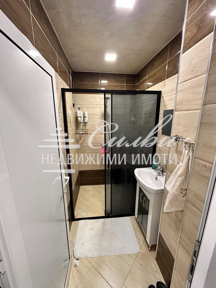 Продава 3-СТАЕН, гр. Шумен, Център, снимка 11 - Апартаменти - 53897190