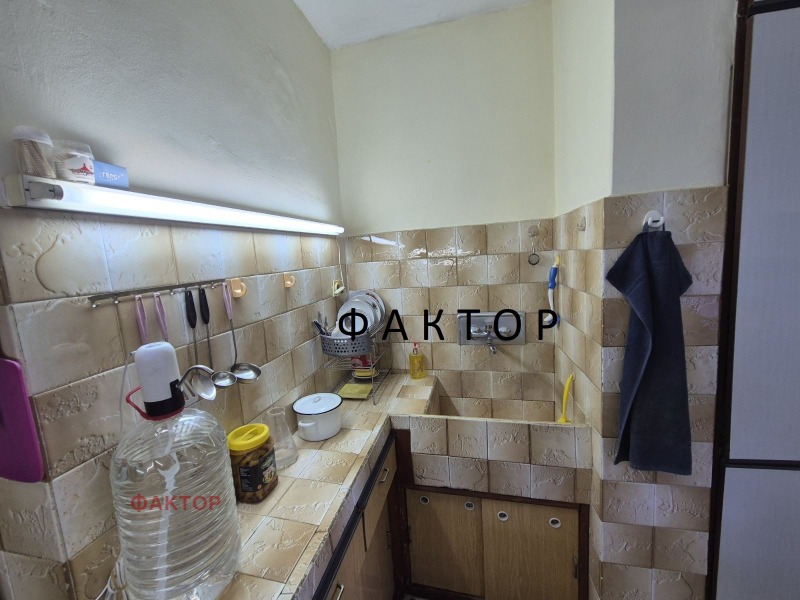 Te koop  3 slaapkamers Plovdiv , Vastanitsjeski , 122 m² | 27391154 - afbeelding [6]