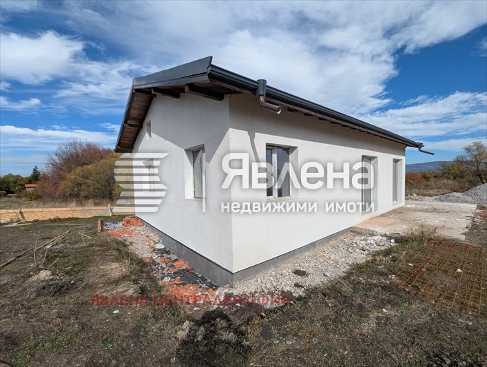 Продава КЪЩА, с. Хераково, област София област, снимка 5 - Къщи - 53954708