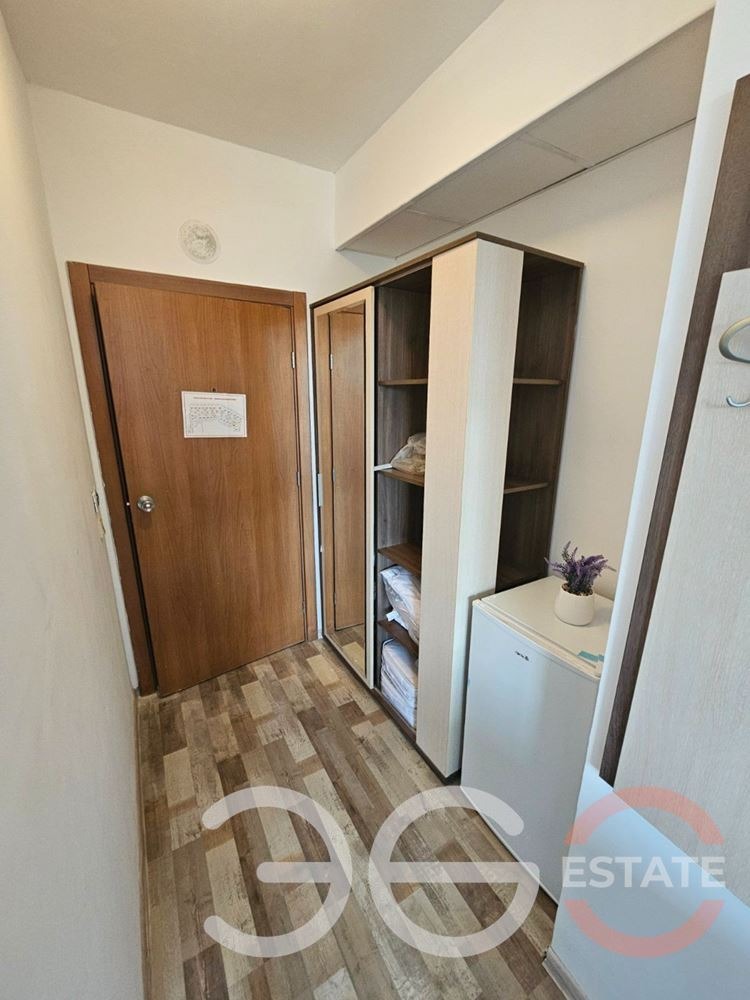 Продава 1-СТАЕН, гр. Варна, к.к. Св.Св. Константин и Елена, снимка 3 - Апартаменти - 54266276