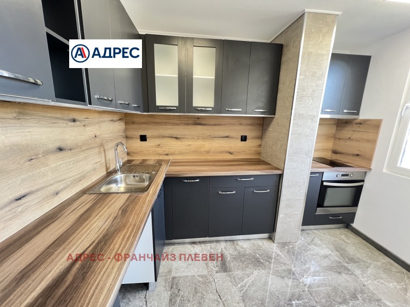 Na prodej  2 ložnice Pleven , 9-ti kvartal , 98 m2 | 89195885