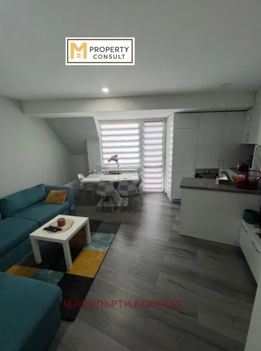 Продава  3-стаен град Плевен , 9-ти квартал , 88 кв.м | 46779965 - изображение [2]