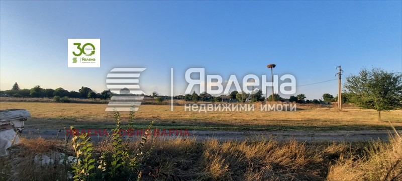 Продава КЪЩА, с. Габърница, област Варна, снимка 17 - Къщи - 52620641