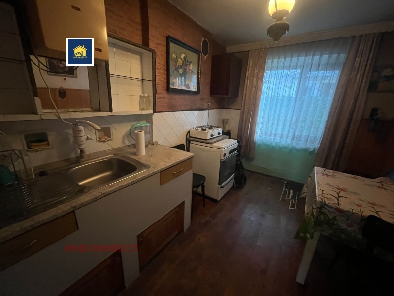 Продава КЪЩА, гр. Велинград, област Пазарджик, снимка 16 - Къщи - 53280658