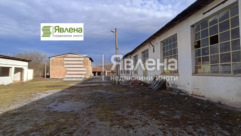 À venda  Construção industrial região Sófia , Etropole , 2665 m² | 59598635 - imagem [3]