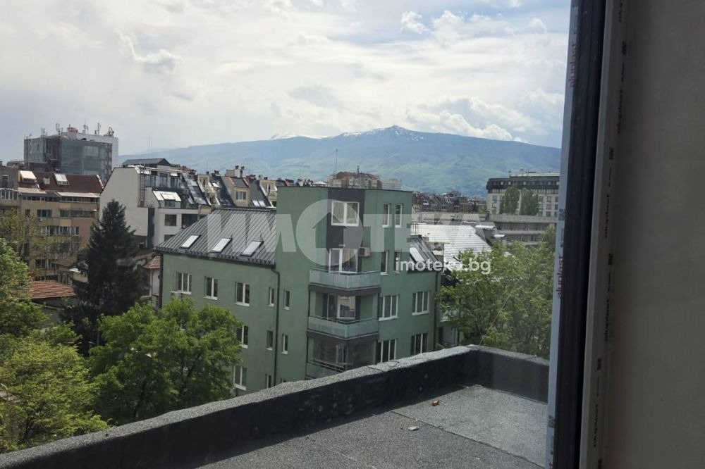 Продава МНОГОСТАЕН, гр. София, Център, снимка 6 - Апартаменти - 50624541