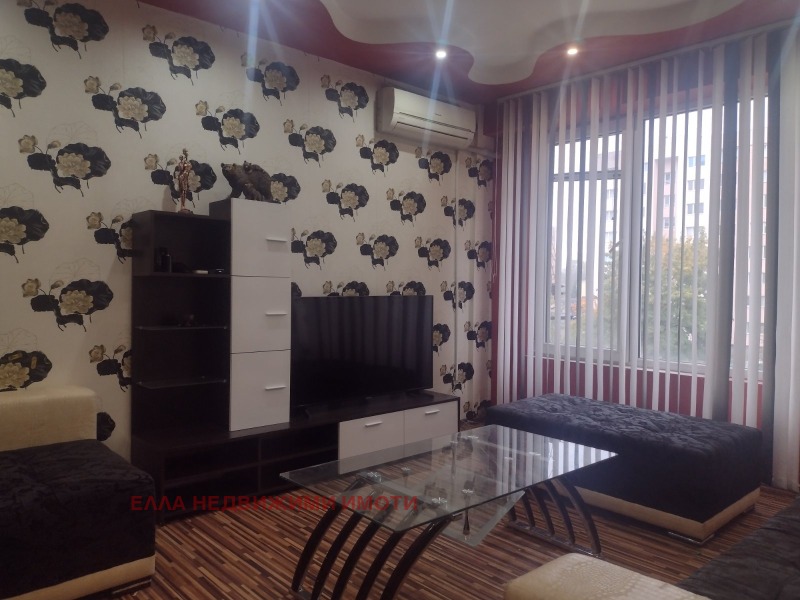 Продава  2-стаен, град Перник, Изток • 85 000 EUR • ID 20942536 — holmes.bg - [1] 