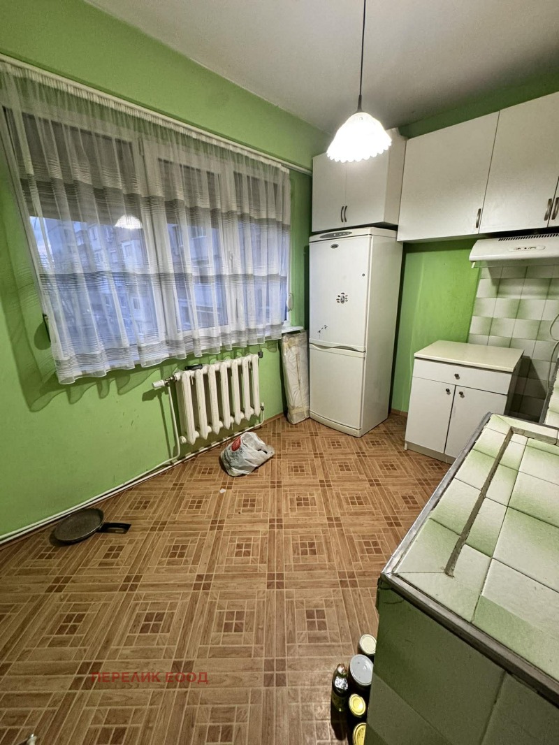 Продава 3-СТАЕН, гр. Казанлък, област Стара Загора, снимка 5 - Апартаменти - 53105627