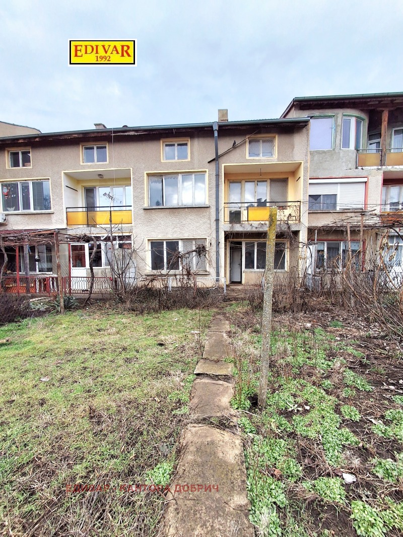 Продава МНОГОСТАЕН, гр. Добрич, Строител, снимка 9 - Апартаменти - 53258259