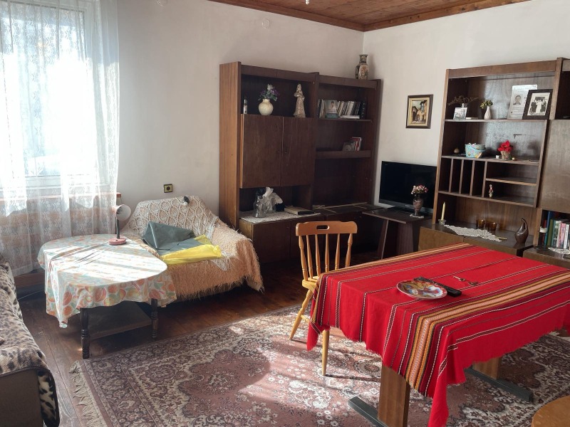 Продава КЪЩА, гр. София, гр. Банкя, снимка 3 - Къщи - 52341765