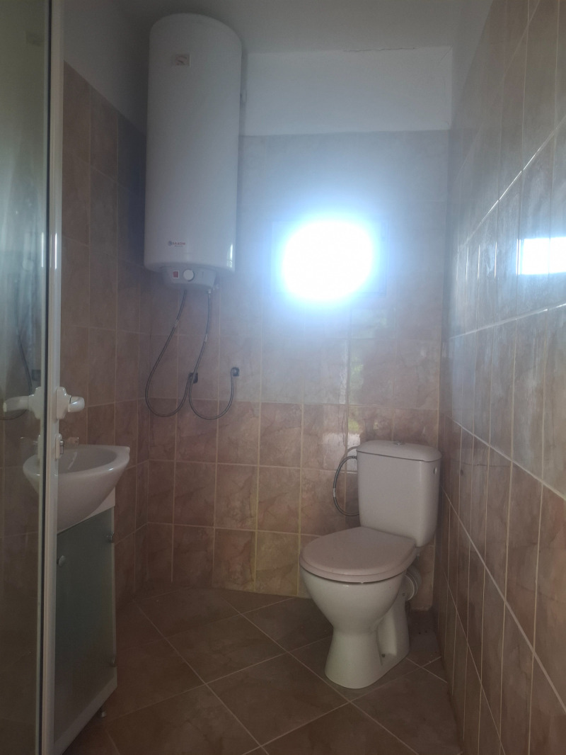 Продава КЪЩА, с. Садово, област Варна, снимка 7 - Къщи - 52750446