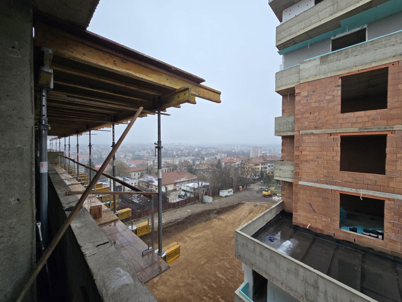 Продава 4-СТАЕН, гр. Плевен, 9-ти квартал, снимка 2 - Апартаменти - 53249701