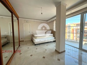 3+ bedroom Sveti Vlas, region Burgas 4