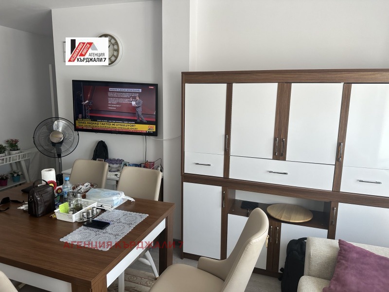 En venta  2 dormitorios Kardzhali , Tsentar , 108 metros cuadrados | 77921754 - imagen [10]