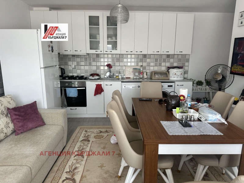 En venta  2 dormitorios Kardzhali , Tsentar , 108 metros cuadrados | 77921754 - imagen [9]