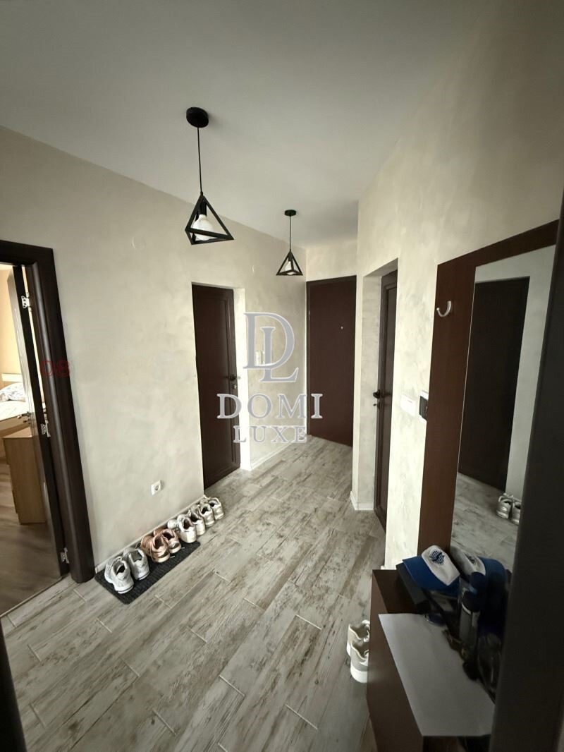 Продава 3-СТАЕН, гр. София, Люлин - център, снимка 2 - Апартаменти - 52445737