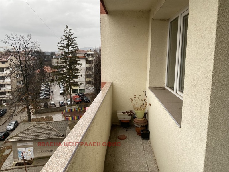 Продава 3-СТАЕН, гр. Перник, Център, снимка 8 - Апартаменти - 53190669