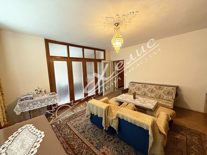 Продава 3-СТАЕН, гр. Бургас, Славейков