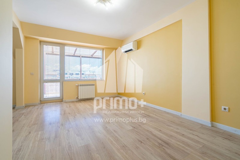 Na sprzedaż  3+ sypialni Sofia , Borowo , 180 mkw | 53671863