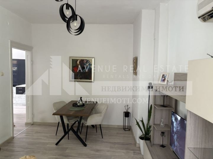 Продаја  Хоусе Флоор Пловдив , Центар , 140 м2 | 75283029