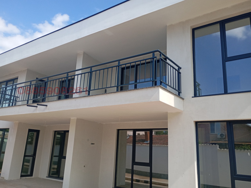 Til salg  Hus Sofia , Novi Iskar , 347 kvm | 70799692 - billede [4]