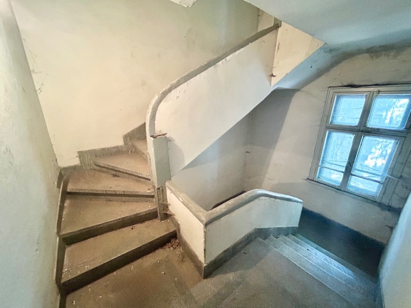 Продава  Къща град София , Медицинска академия , 334 кв.м | 38762749 - изображение [10]