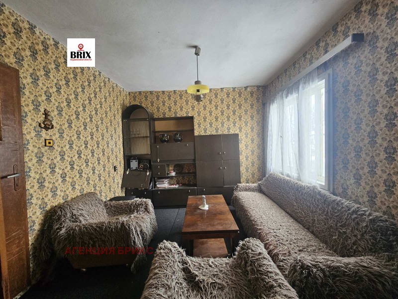 Продава КЪЩА, с. Щръклево, област Русе, снимка 14 - Къщи - 53110631