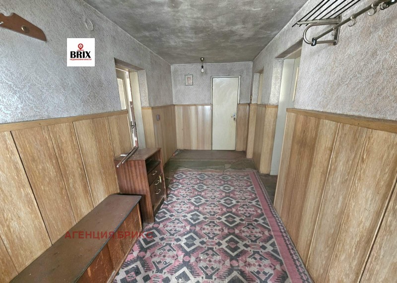 Продава КЪЩА, с. Щръклево, област Русе, снимка 2 - Къщи - 53110631