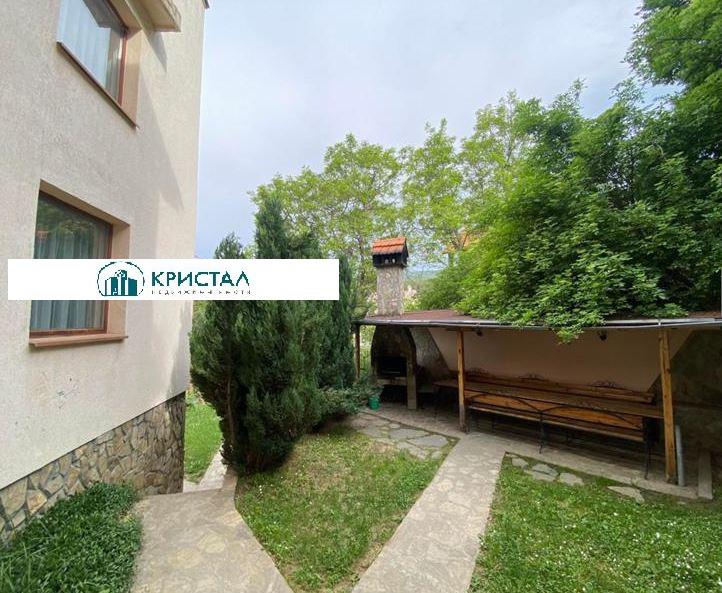 Продава  Къща област Пловдив , с. Бойково , 265 кв.м | 79541612 - изображение [2]