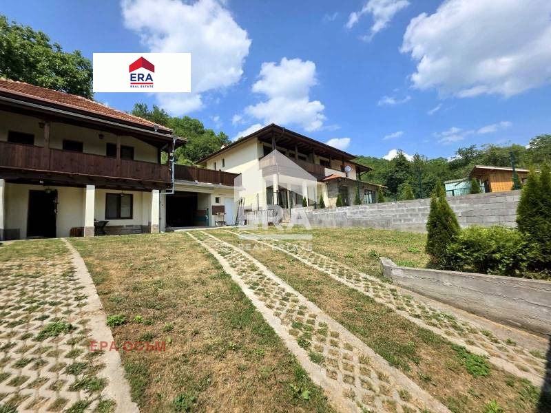 Продава КЪЩА, с. Голям извор, област Ловеч, снимка 5 - Къщи - 53241105