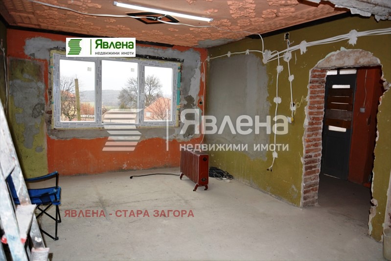 Продава КЪЩА, с. Богомилово, област Стара Загора, снимка 3 - Къщи - 54060140
