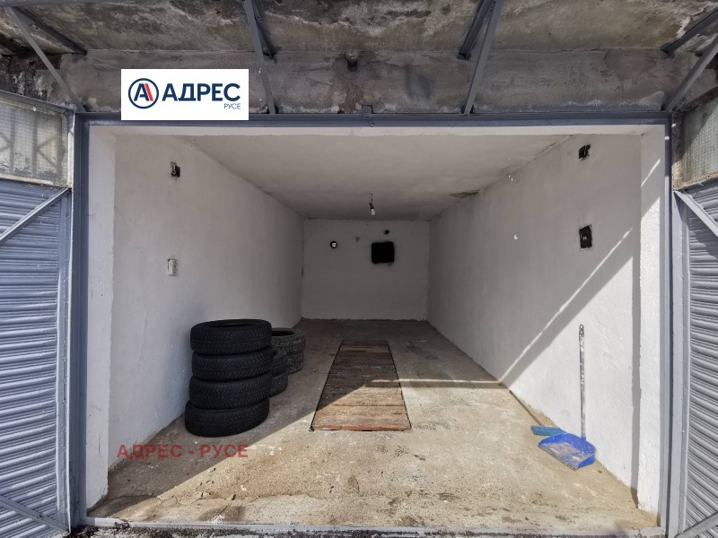 Продава ГАРАЖ, ПАРКОМЯСТО, гр. Русе, Здравец Изток