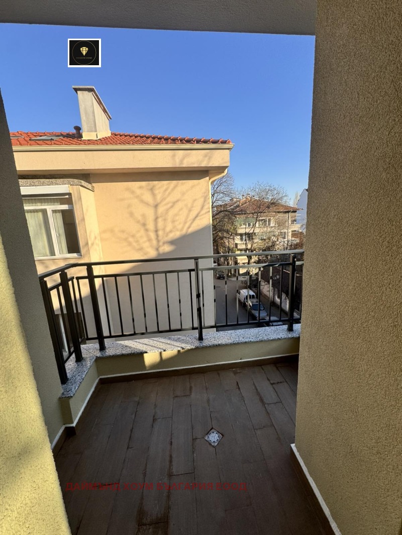 Продава 2-СТАЕН, гр. Пловдив, Кючук Париж, снимка 3 - Апартаменти - 52989777